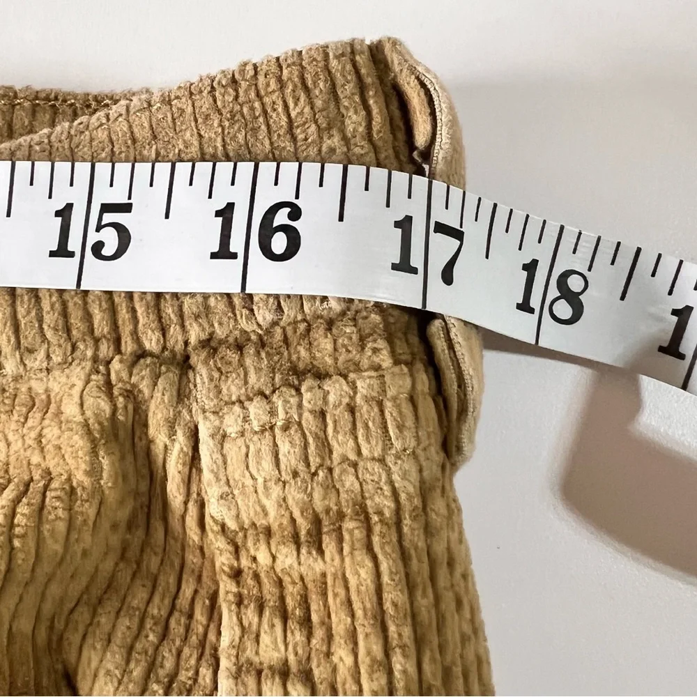 Levi's Women's Straight‎ Leg Corduroy Jeans in Brown